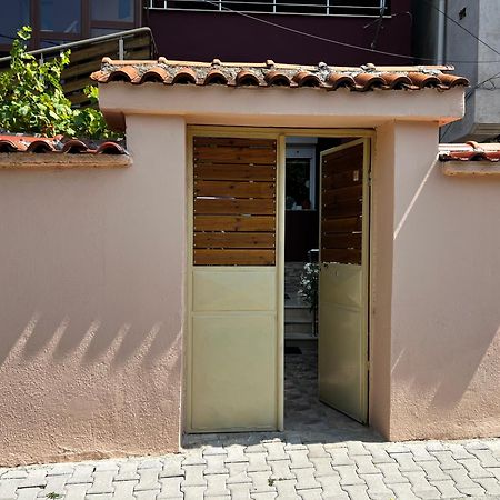 Ferienwohnung Retreat In The Centre Of Korce Exterior foto