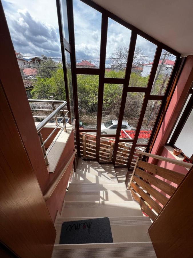 Ferienwohnung Retreat In The Centre Of Korce Exterior foto