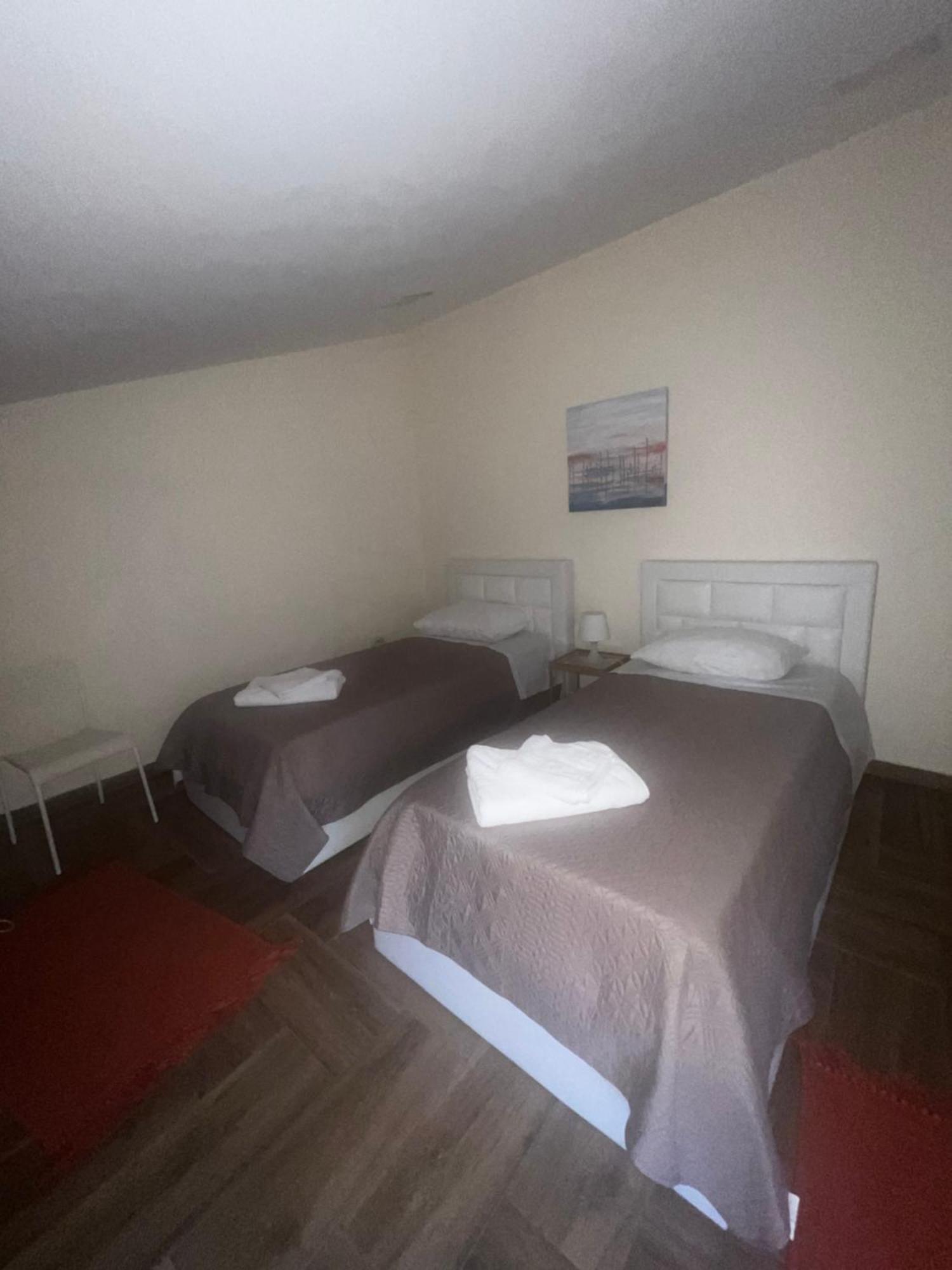 Ferienwohnung Retreat In The Centre Of Korce Exterior foto